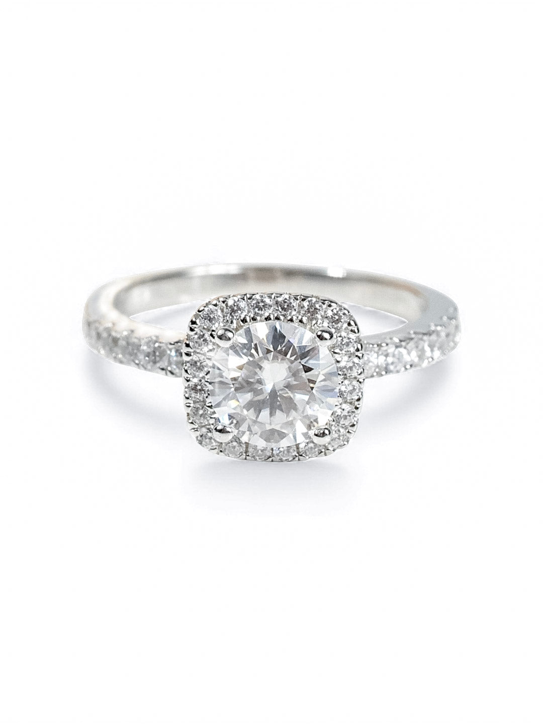 Grace Halo – Moissanite Engagement Ring 1.0ct (D Color, VS1)