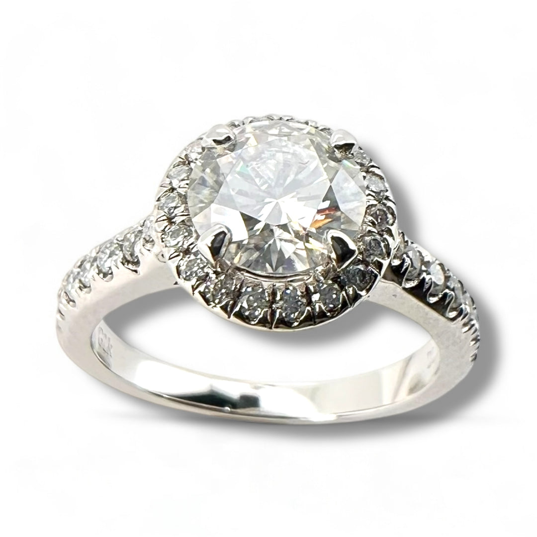 Luna Halo – Women's Moissanite Wedding Ring