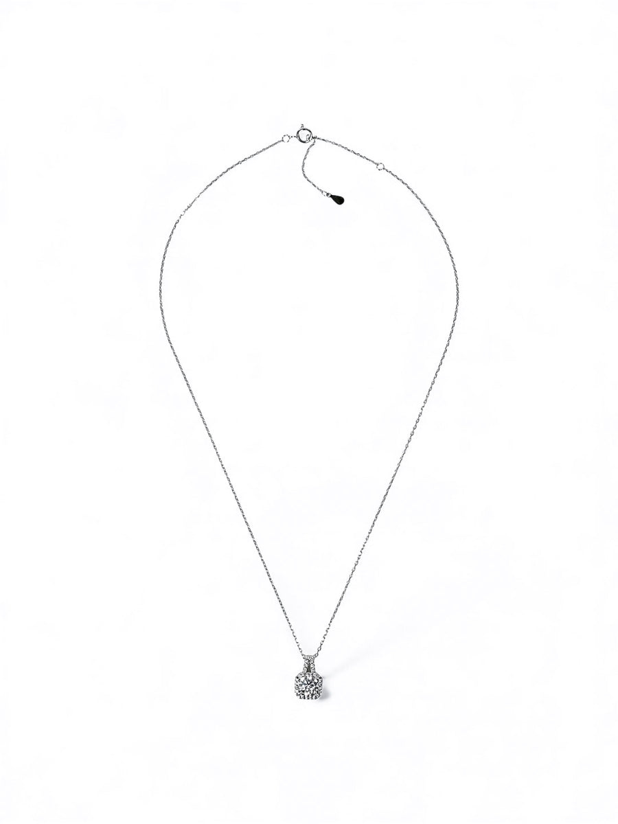 Cushion Halo Grace – สร้อยคอ Moissanite 1.0ct ทรง Cushion Halo | LB LuxeBrilliance