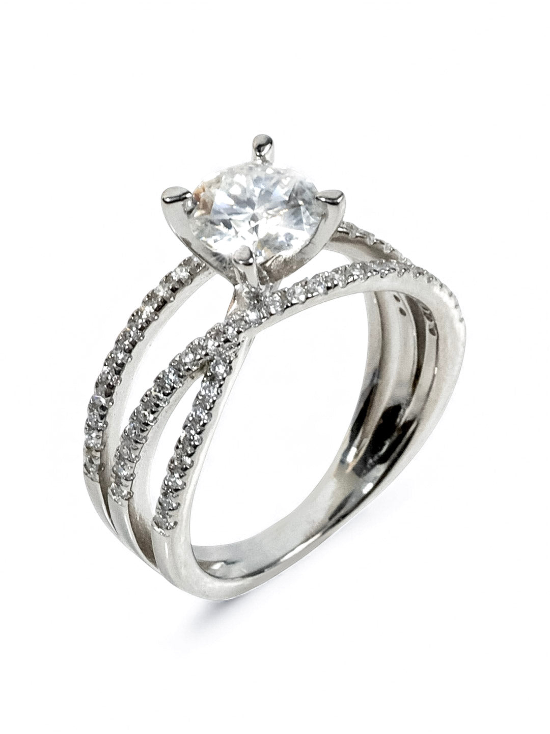 Eternal Cross – Moissanite Engagement Ring 1.0ct น้ำ D VS1 | LB LuxeBrilliance
