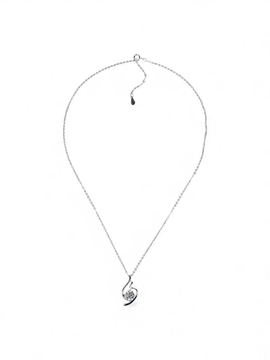 Luna Embrace – Moissanite Pendant Necklace 1.0ct ราคาพิเศษ | LB LuxeBrilliance