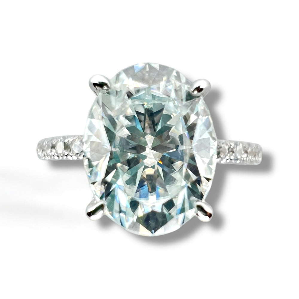 pure-vow-moissanite-couple-ring-top-view