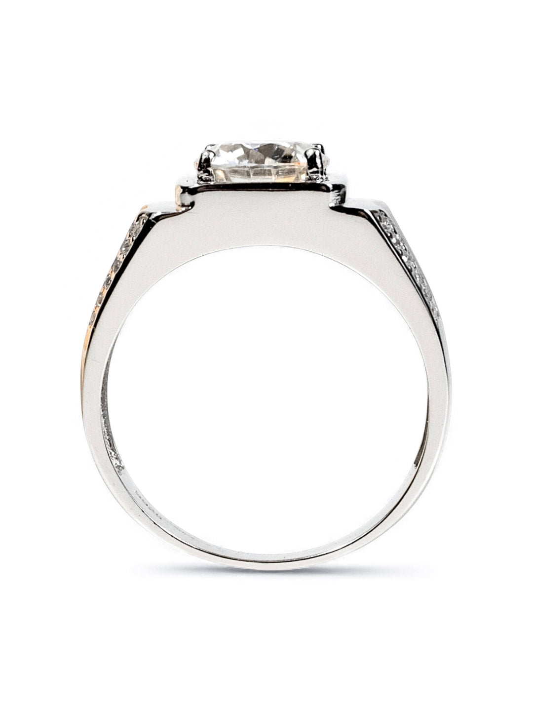 Regal Square – แหวนผู้ชายโมอีสไนต์ 2 กะรัต น้ำ D VS1 | LB LuxeBrilliance