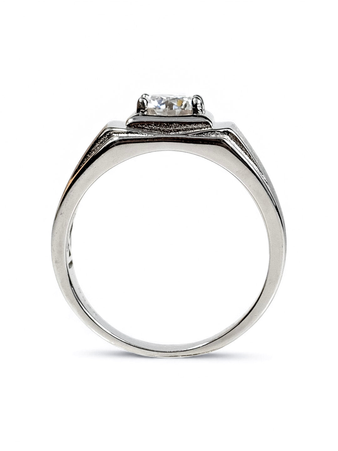 Titan Square – แหวนแต่งงานผู้ชาย Moissanite น้ำ D VS1 | LB LuxeBrilliance
