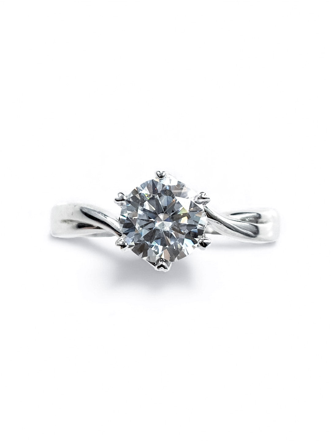 Twist Harmony – Moissanite Engagement Ring 1.0ct (D Color, VS1)